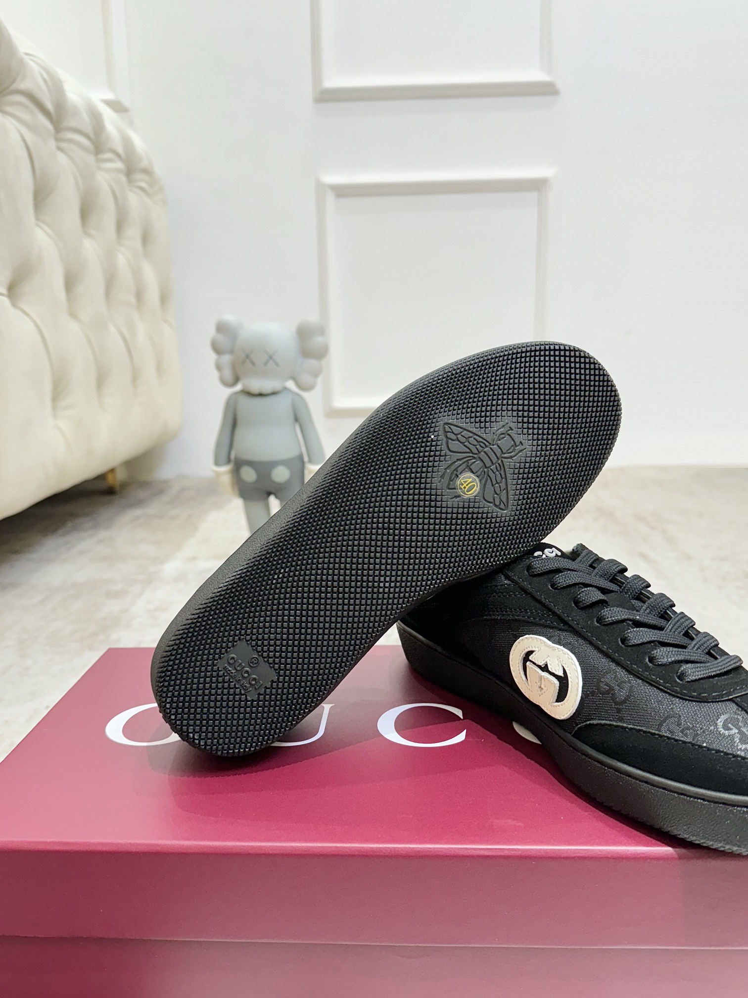 Gucci Sneakers-230