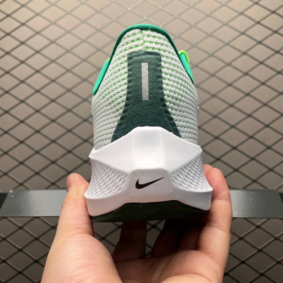 Nike Sneakers-132