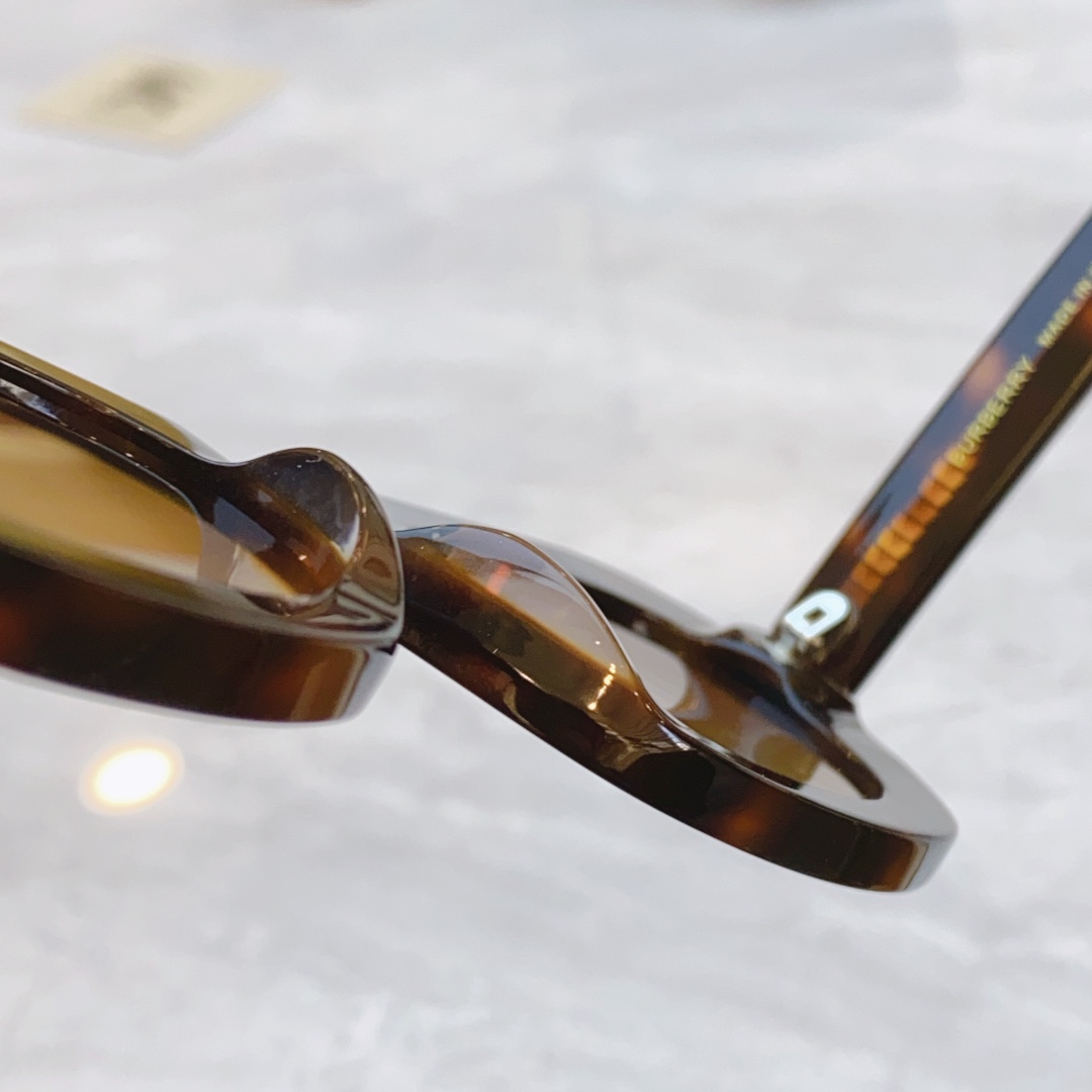 Burberry glasses-56