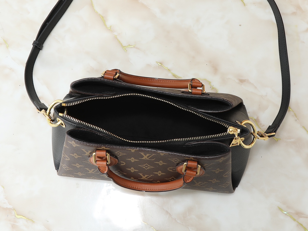 Louis Vuitton bag-40