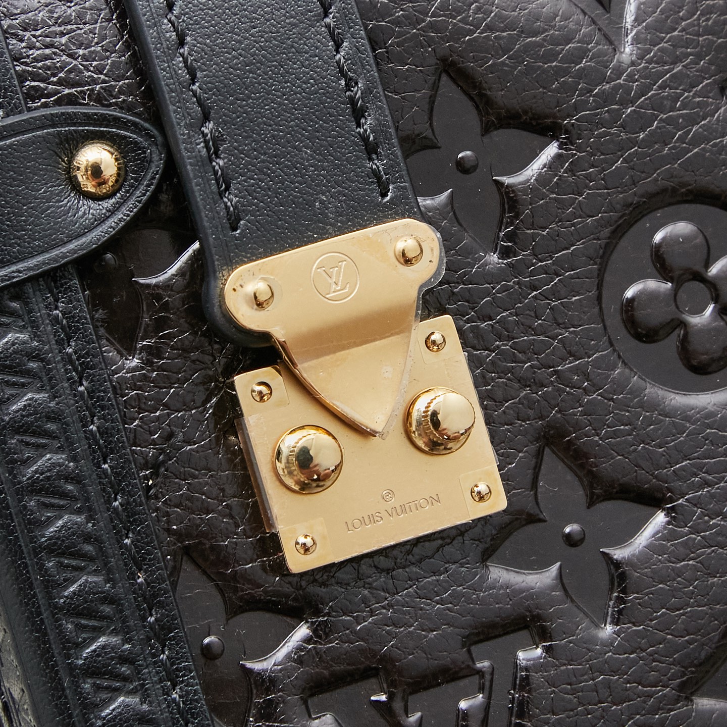 Louis Vuitton bag-189