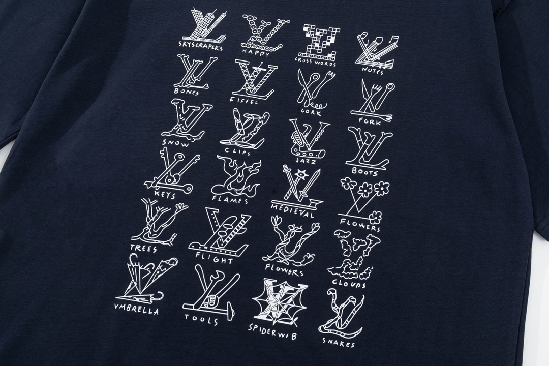 LV clothing-171