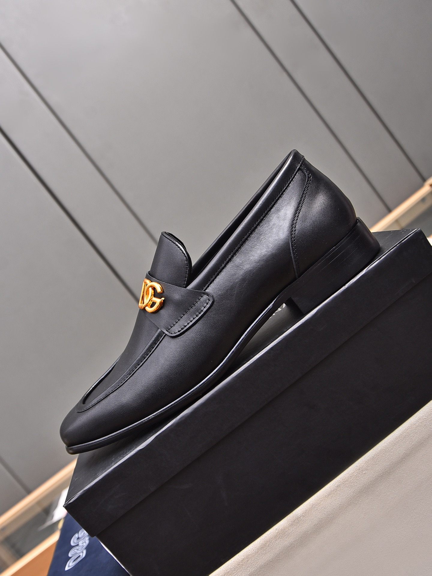 D&G men's leather shoes-65