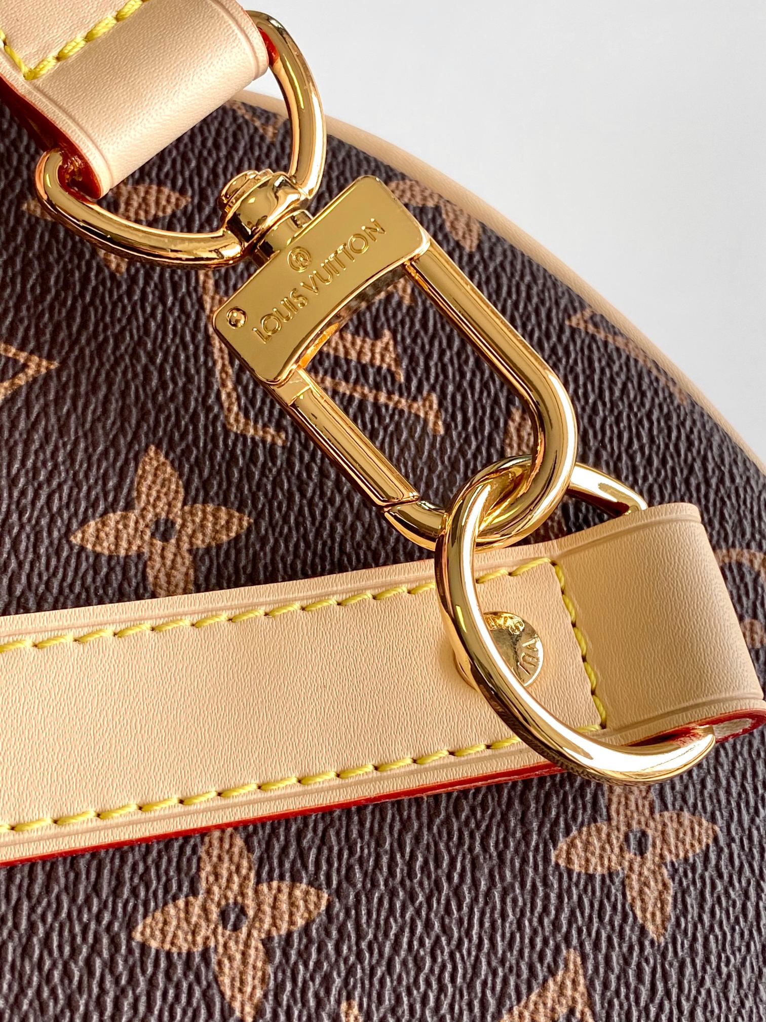 Louis Vuitton bag-44