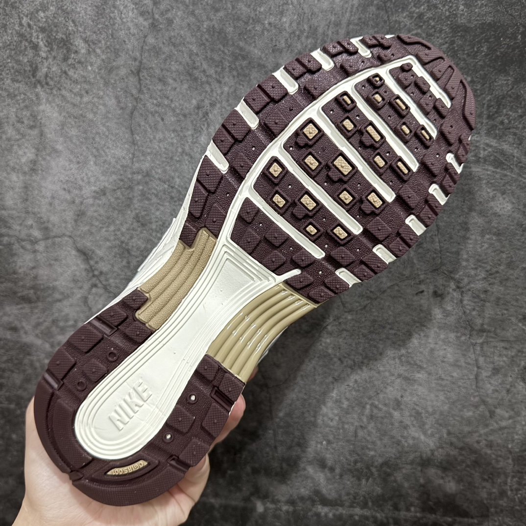 Nike Sneakers-90