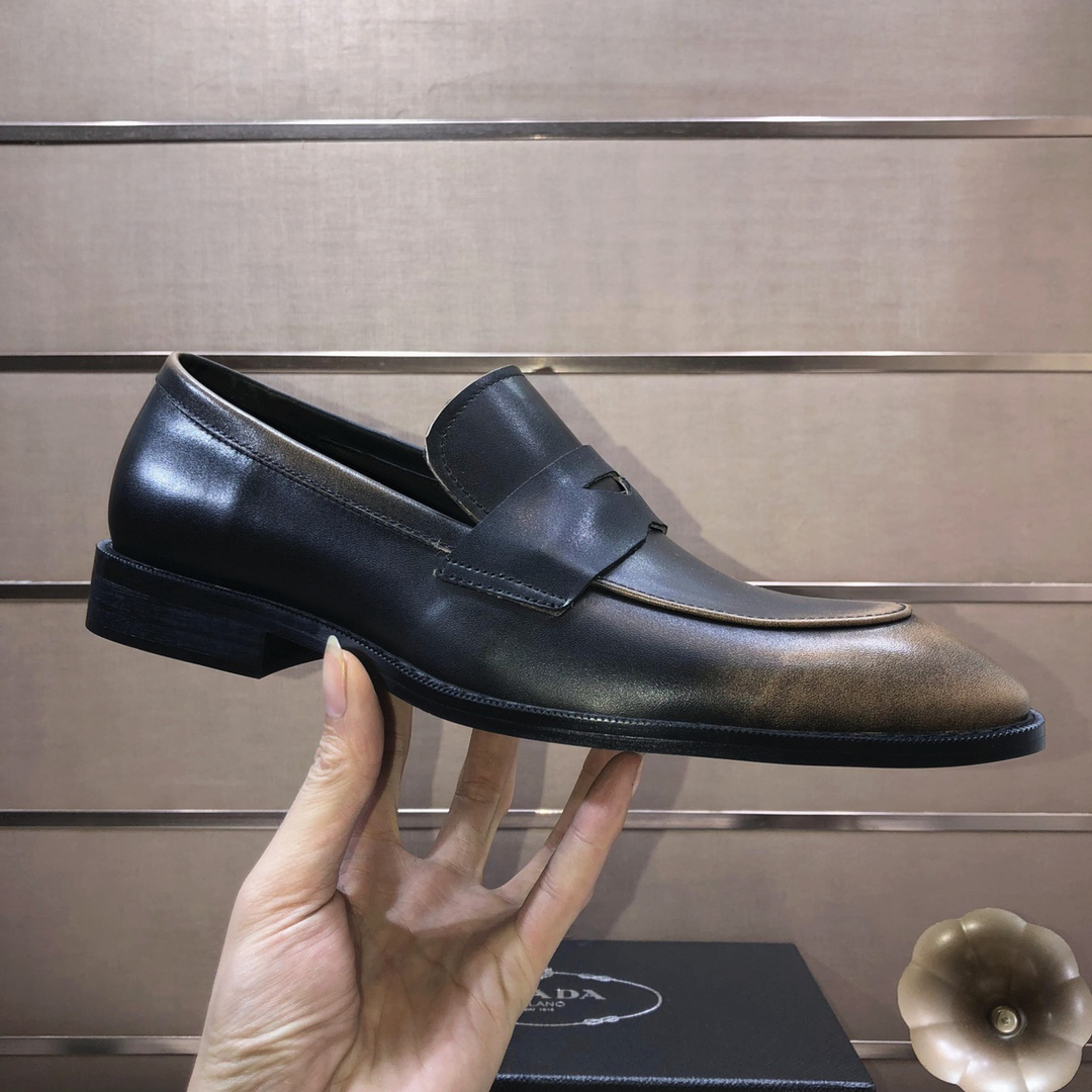 Prada men's leather shoes-35