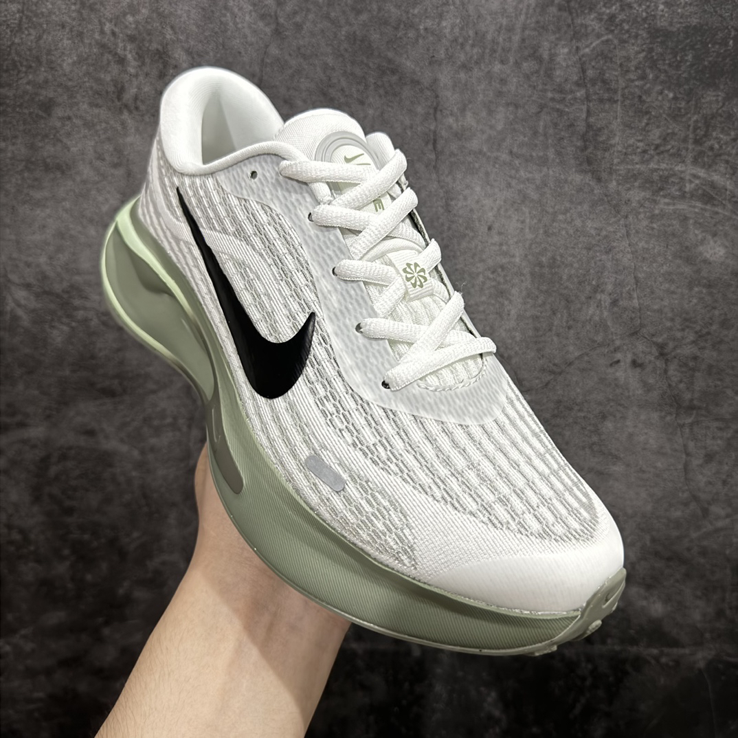 Nike Sneakers-66