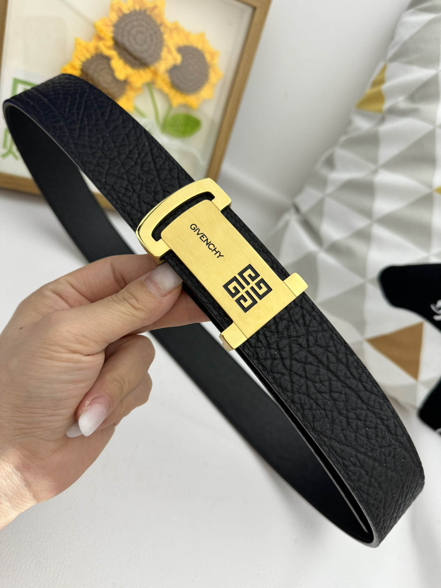 Givenchy belt-132