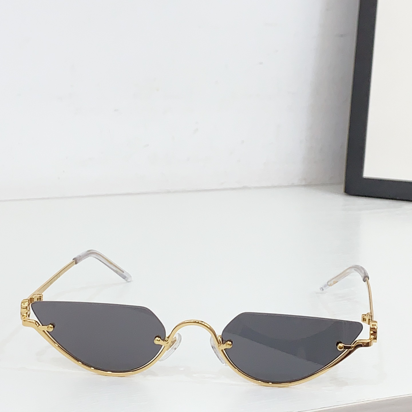 Gucci glasses-56