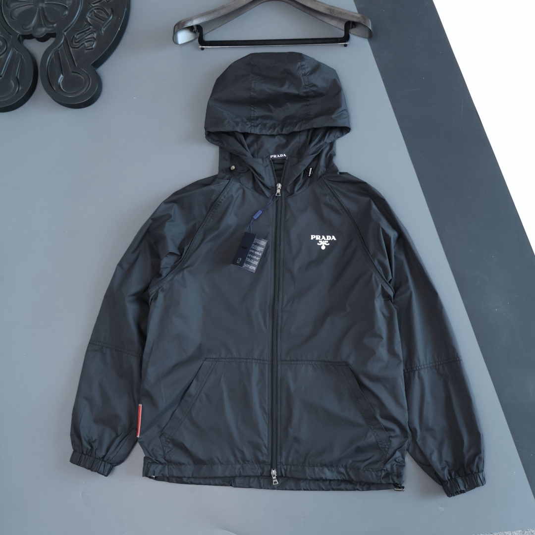 Prada Clothing-329