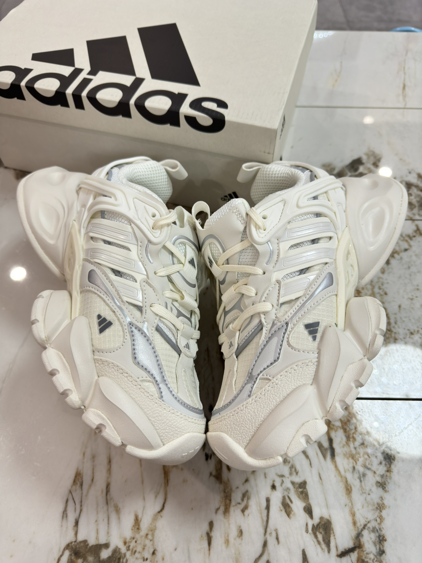 Adidas Sneakers-126