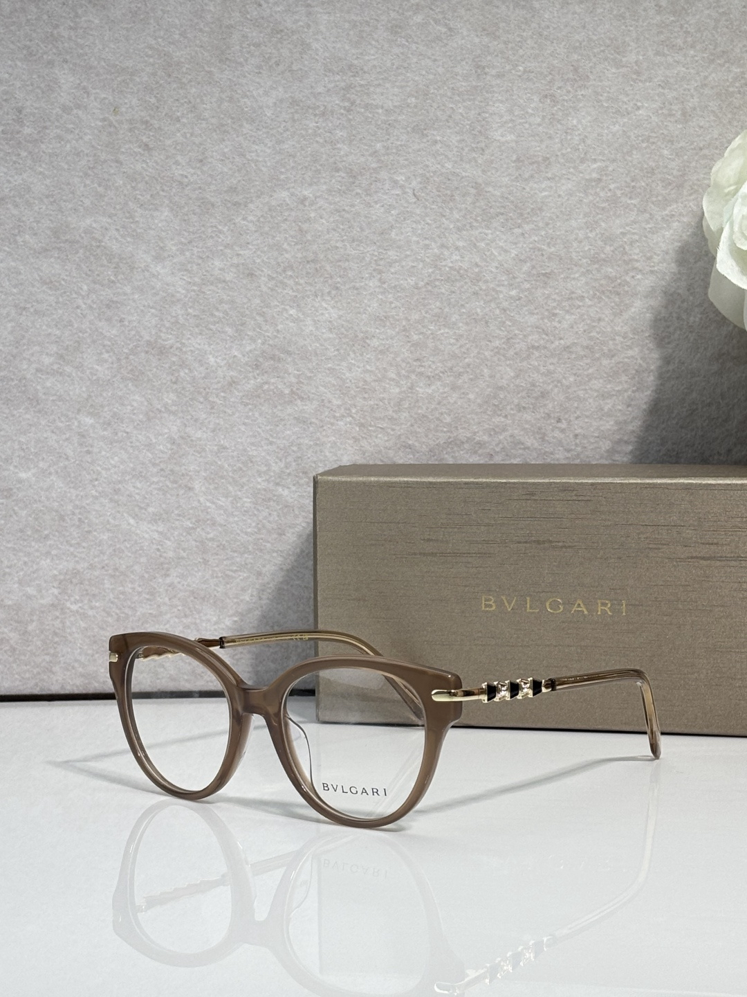 BV glasses-69