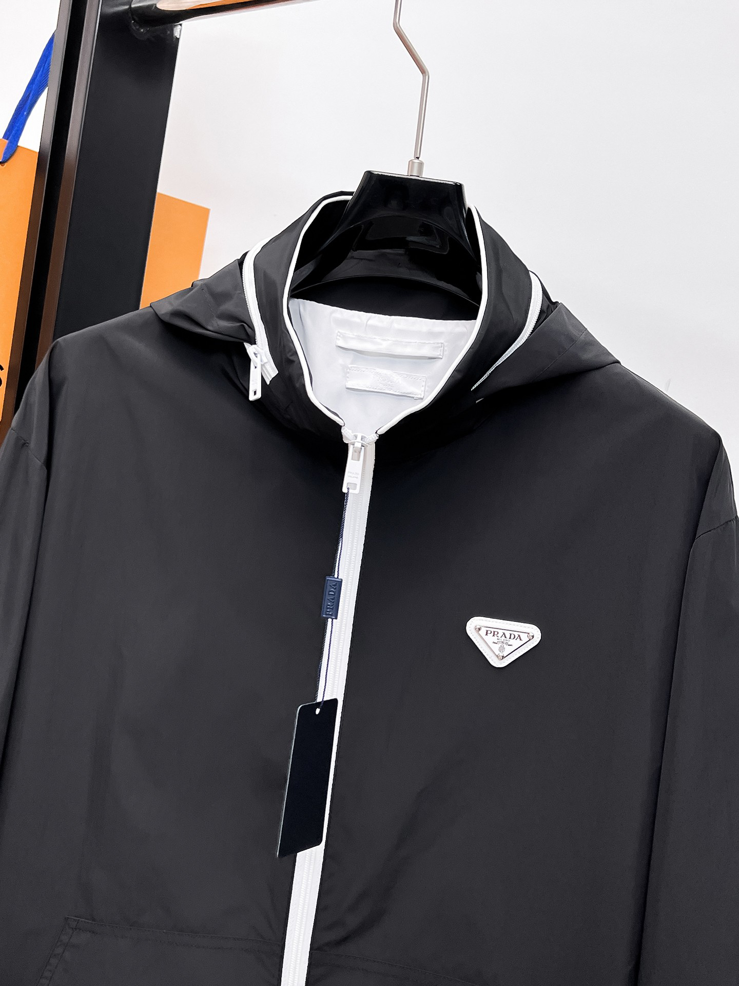 Prada Clothing-327