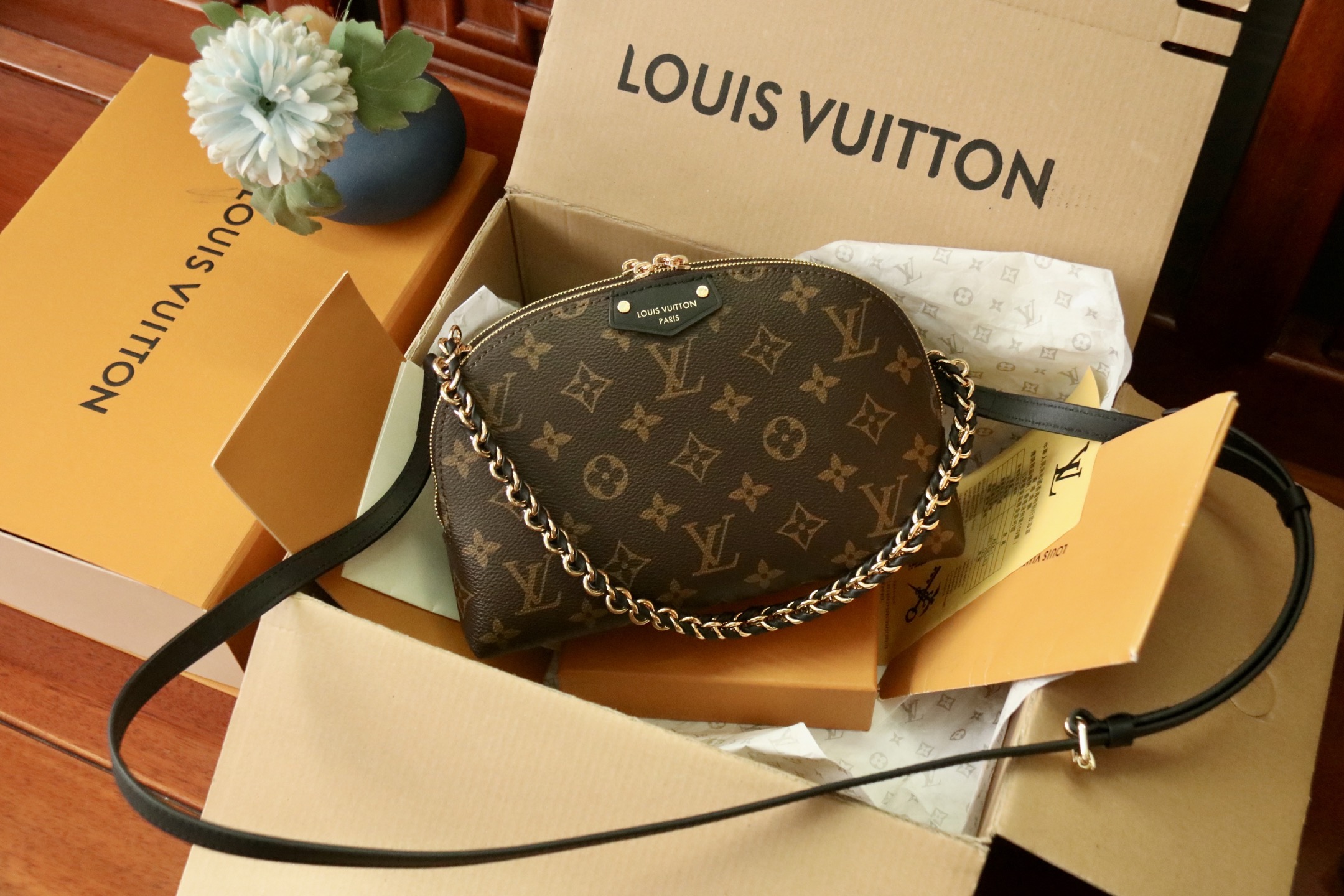 Louis Vuitton bag-194