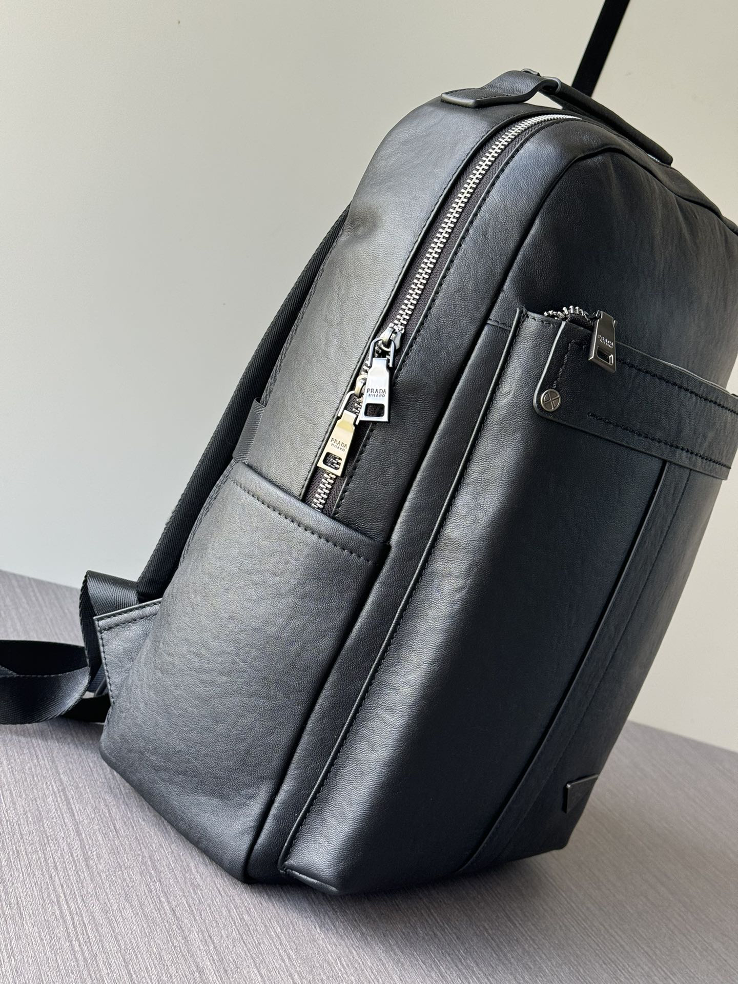 Prada bag-221