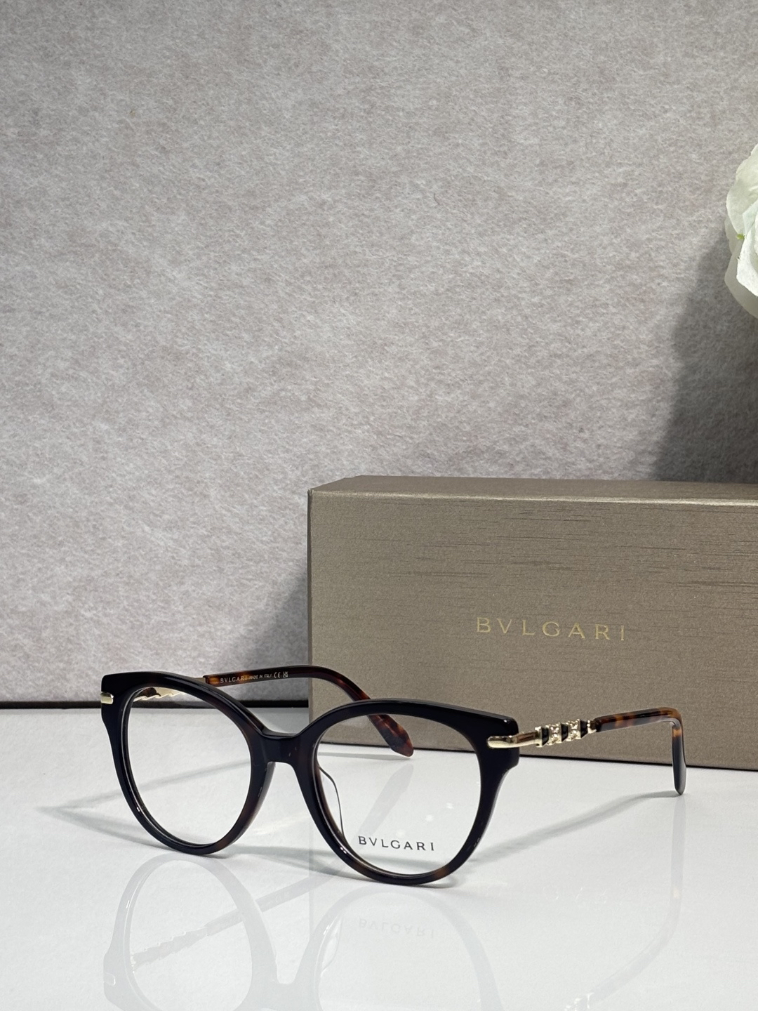 BV glasses-4