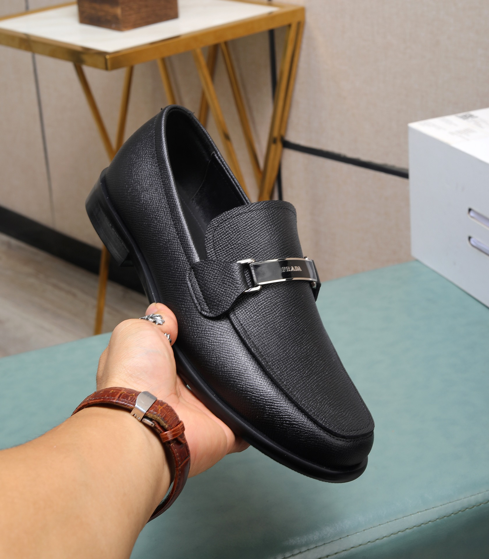 Prada men's leather shoes-28