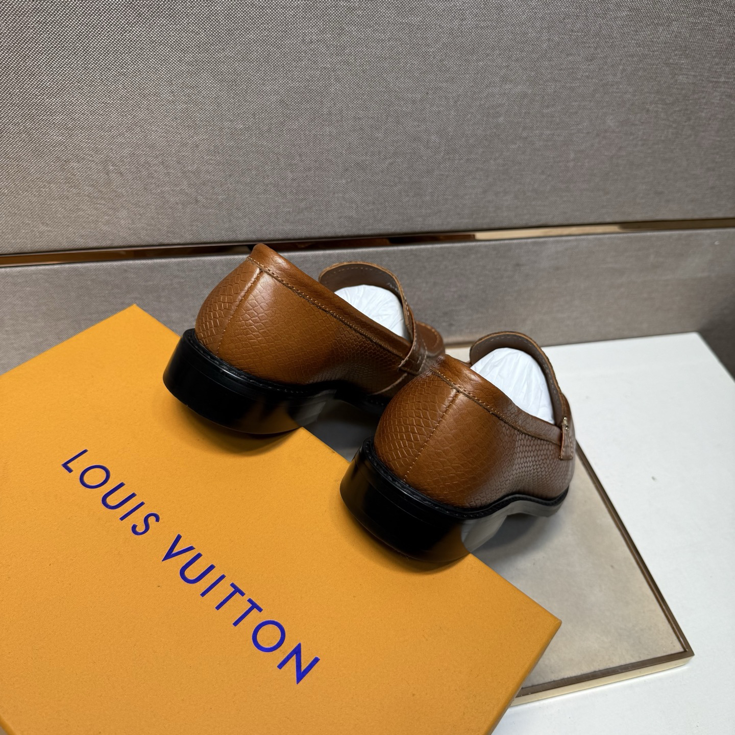 LV men's leather shoes-57
