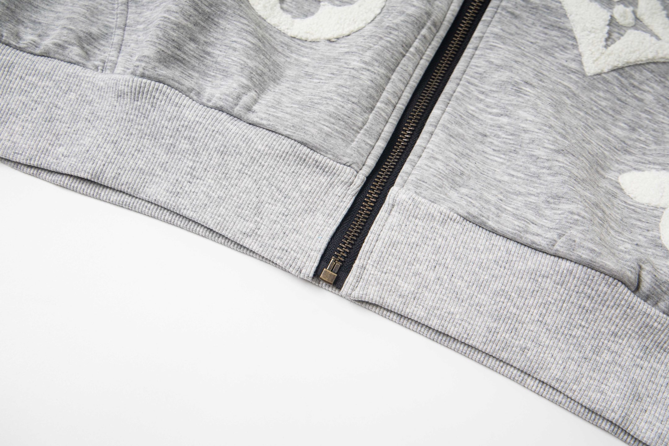 LV Clothing-346