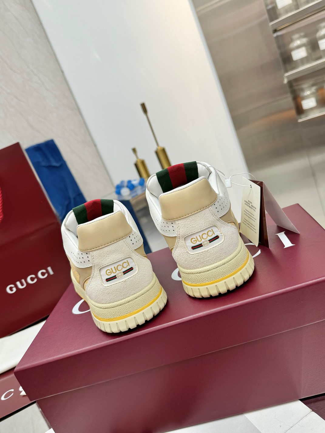 Gucci Sneakers-223