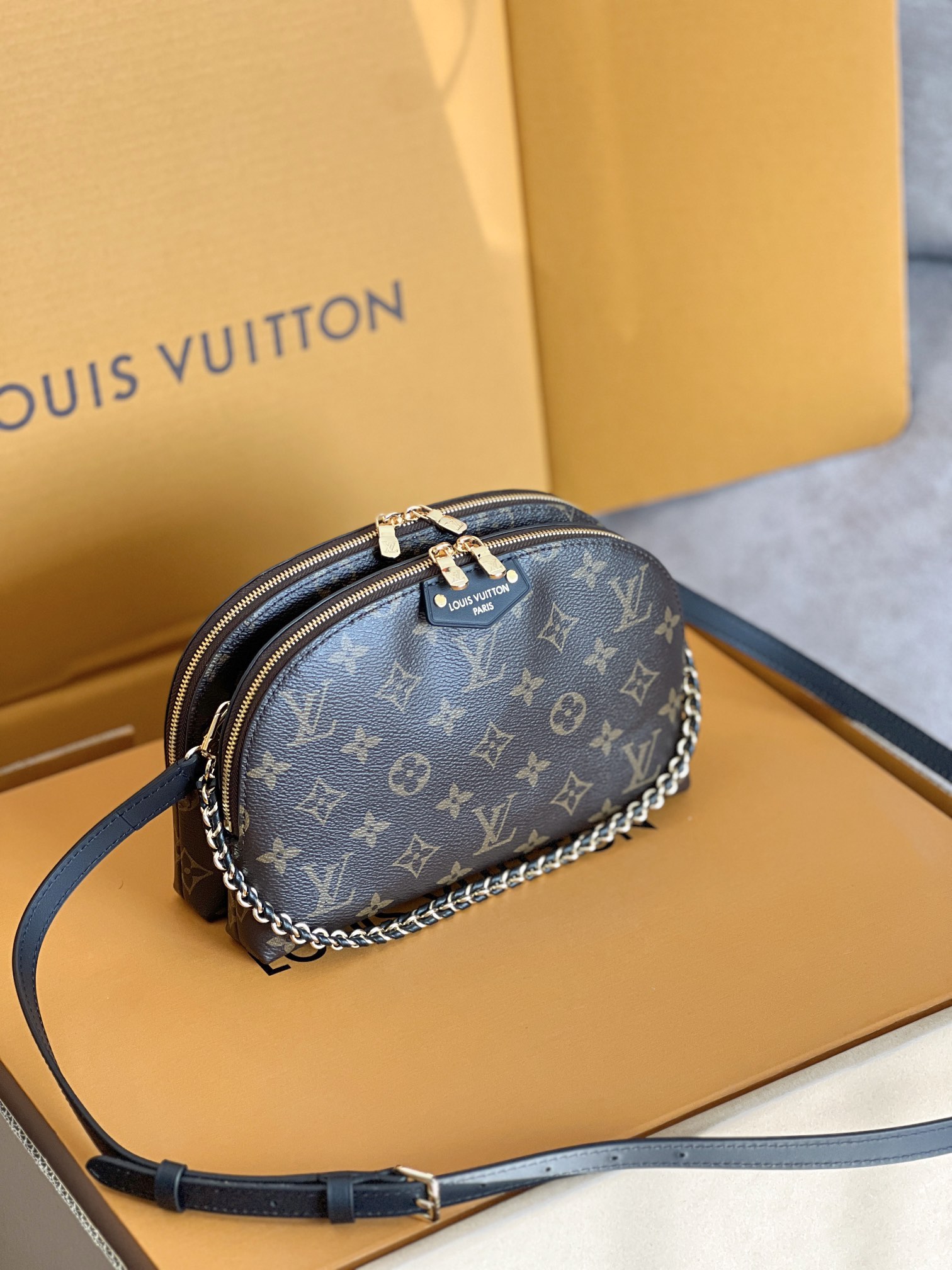 Louis Vuitton bag-52