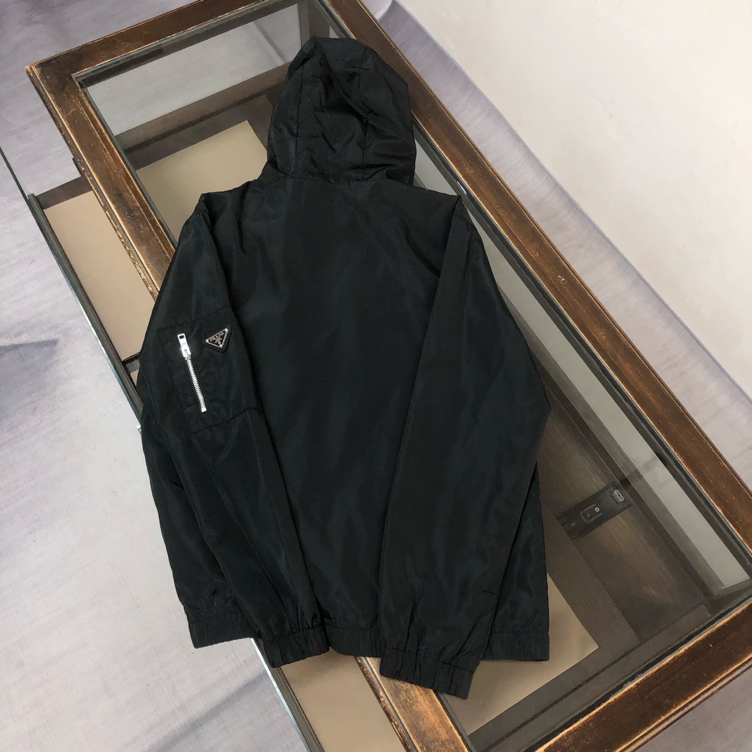 Prada Clothing-361