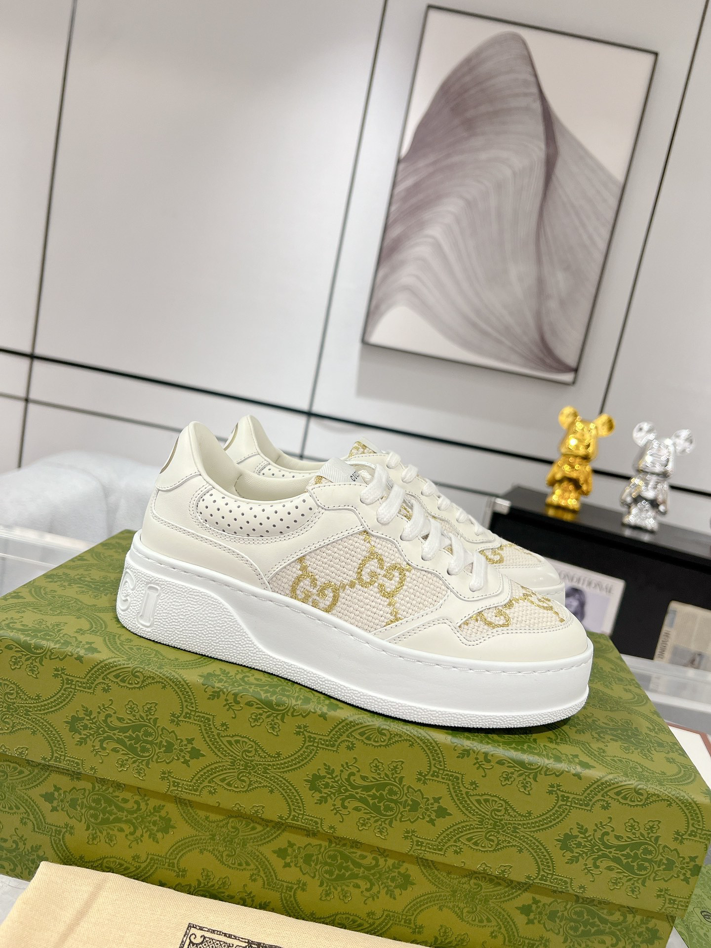 Gucci Sneakers-237