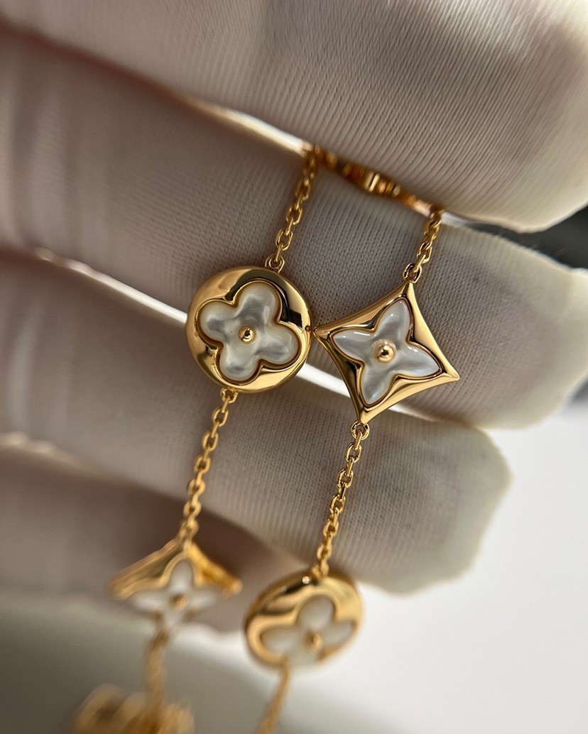 LV Bracelet-12
