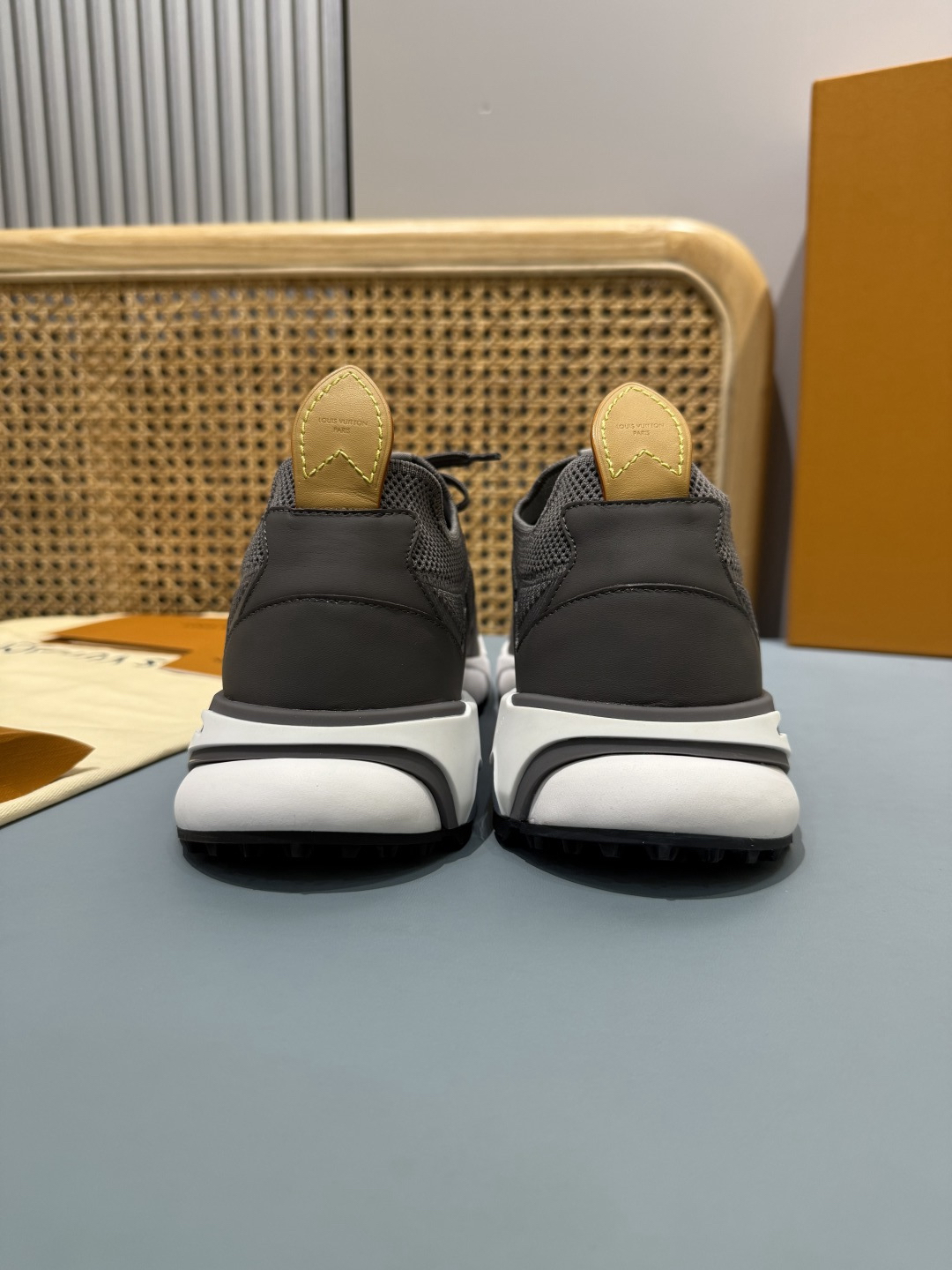 Lv Sneakers-177