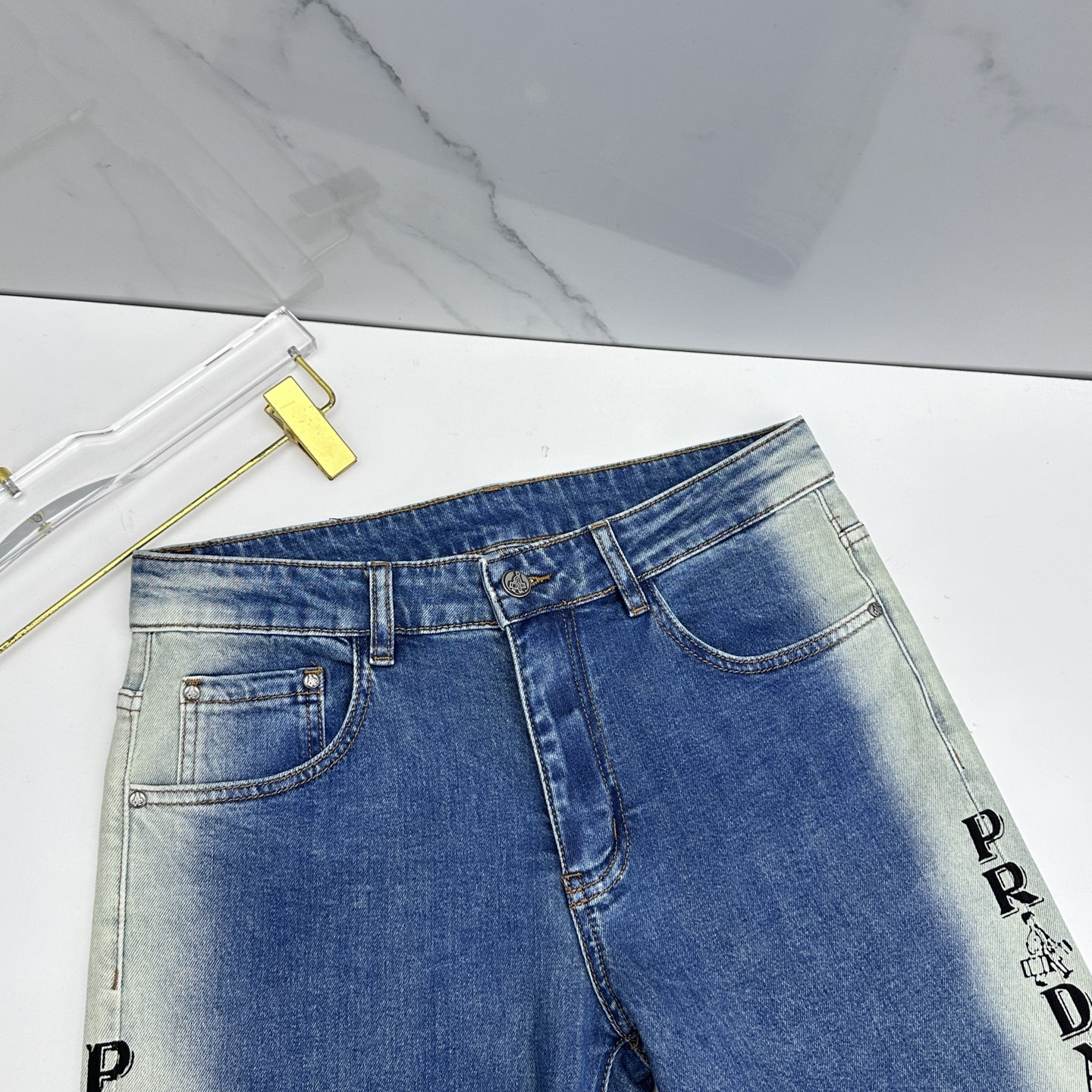 Prada Clothing-206