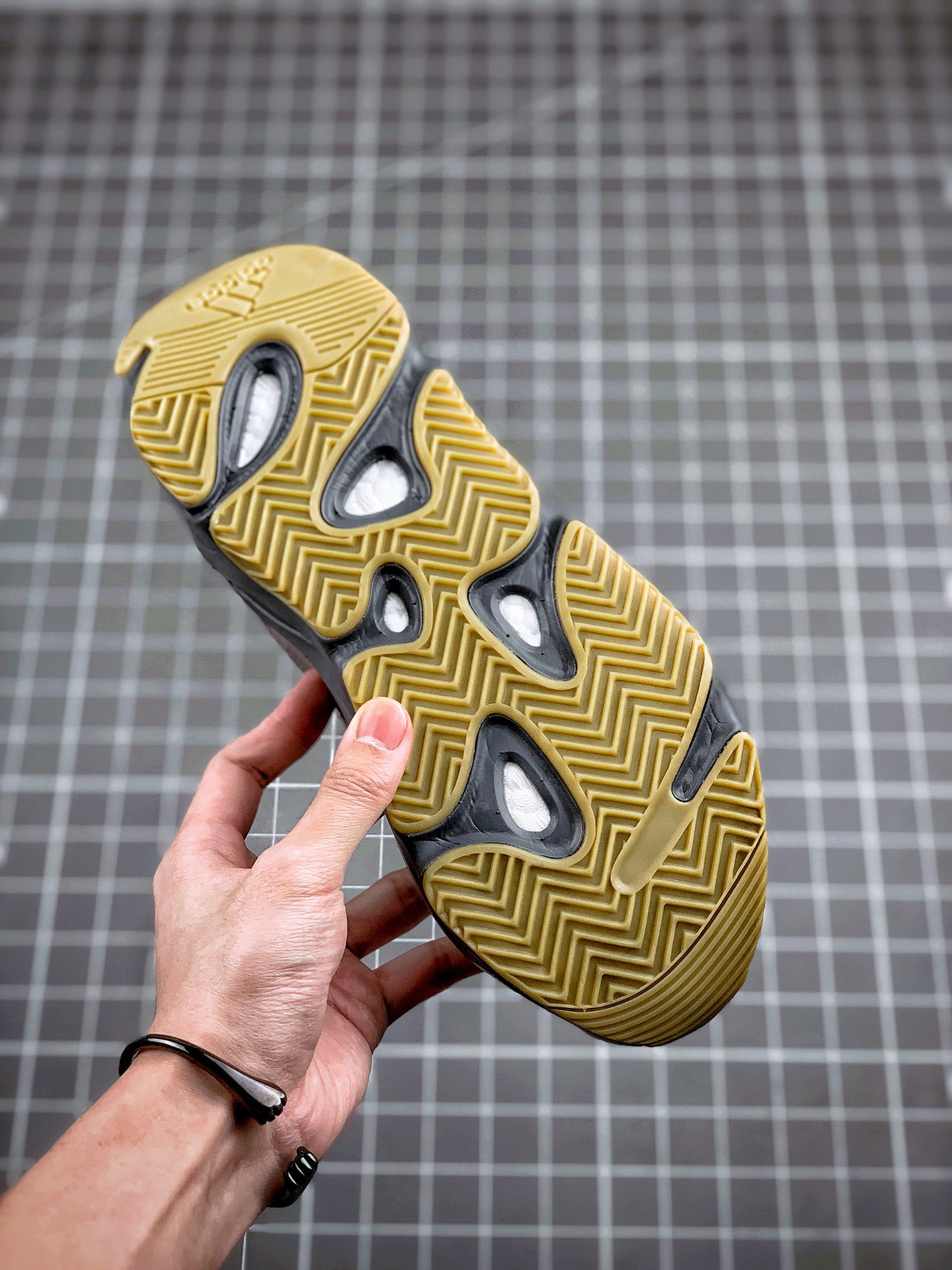 Adidas Sneakers-44