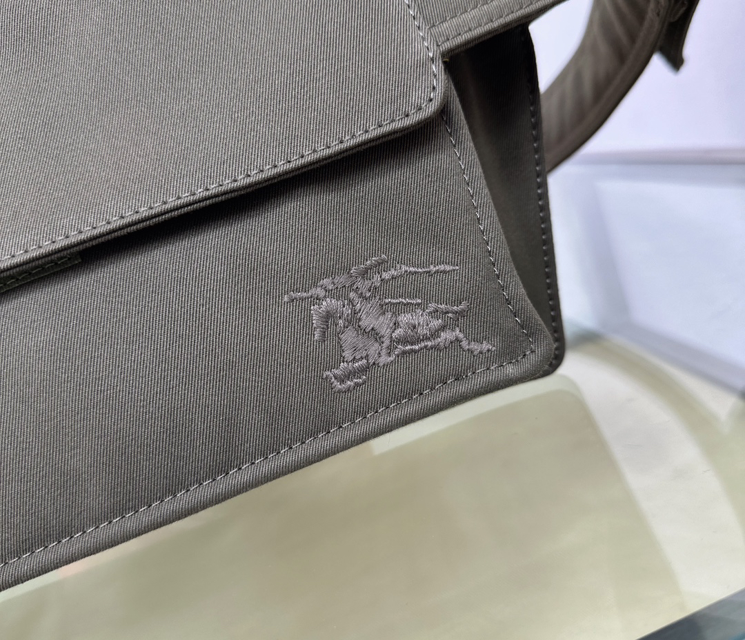 Burberry bag-79