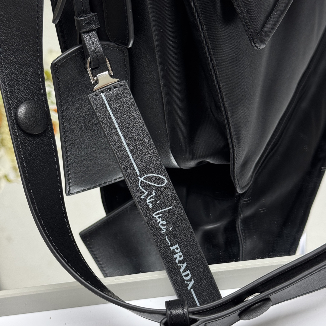Prada bag-199