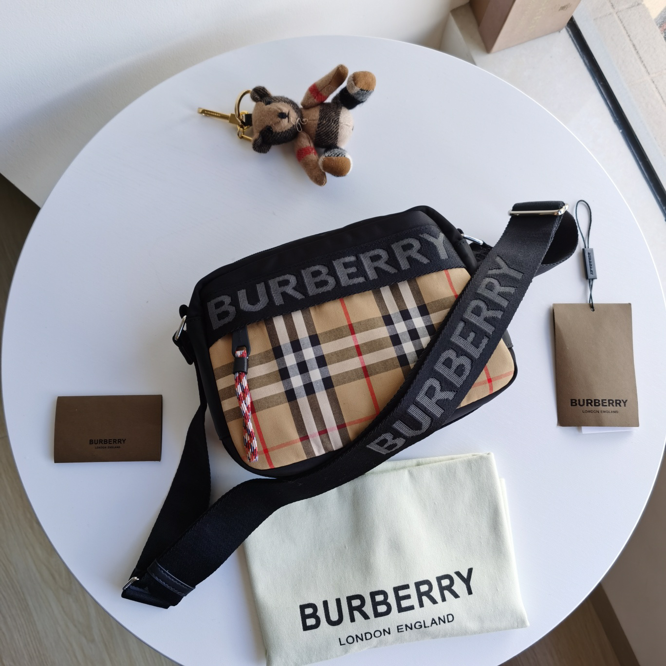 Burberry bag-88