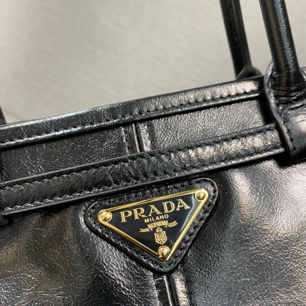 Prada bag-139