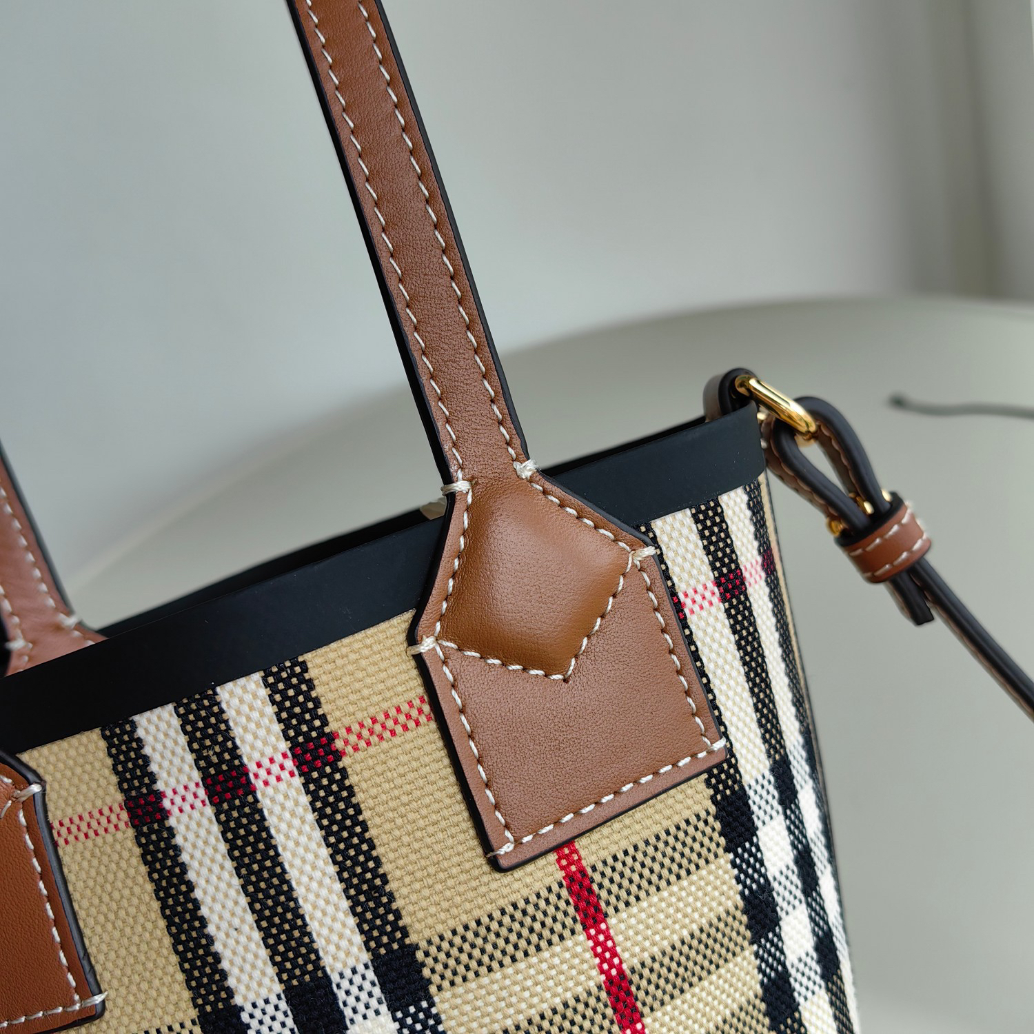 Burberry bag-52