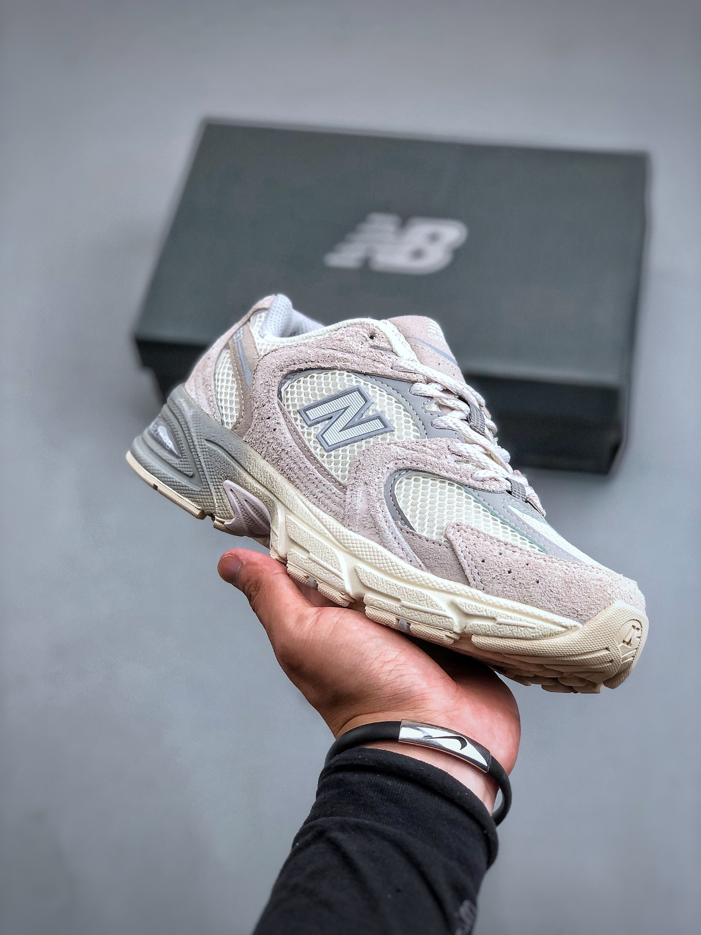 New Balance Sneakers-345