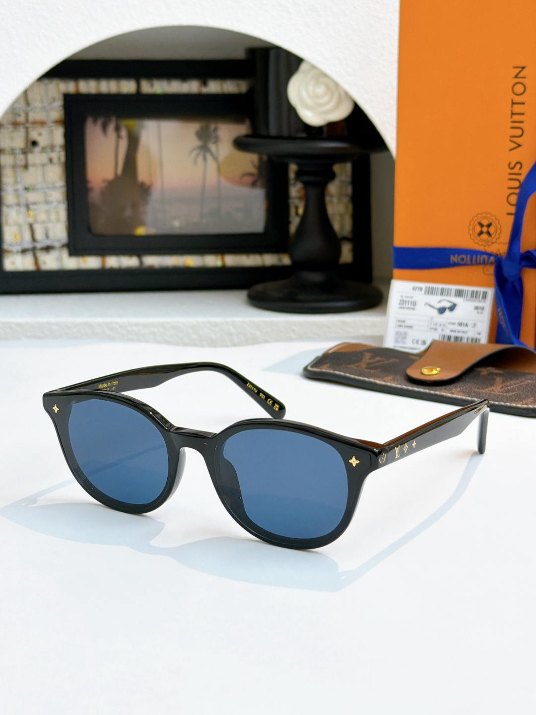 LV glasses-67