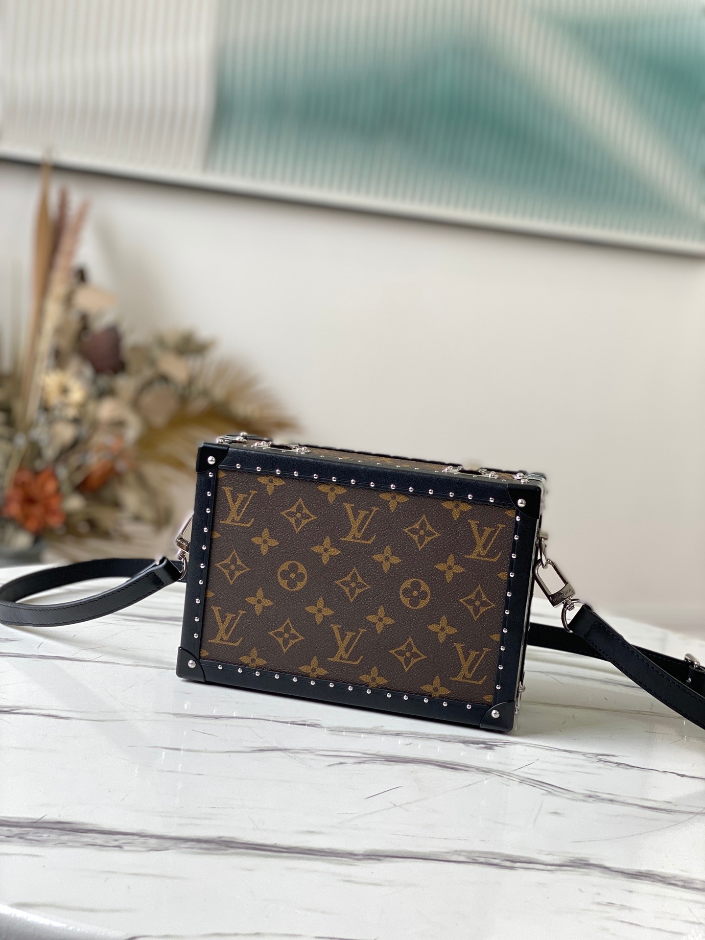 Louis Vuitton bag-205