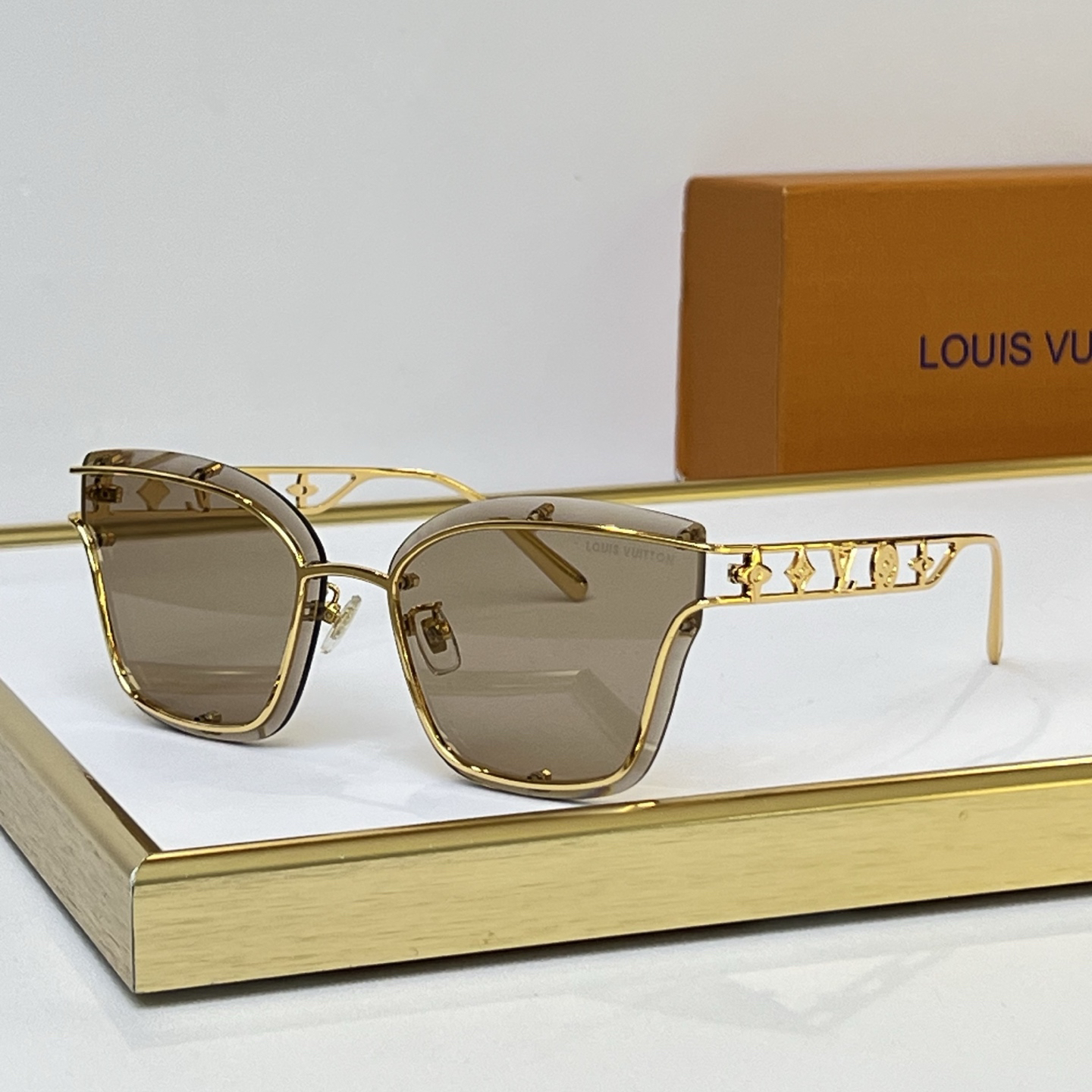 LV glasses-68
