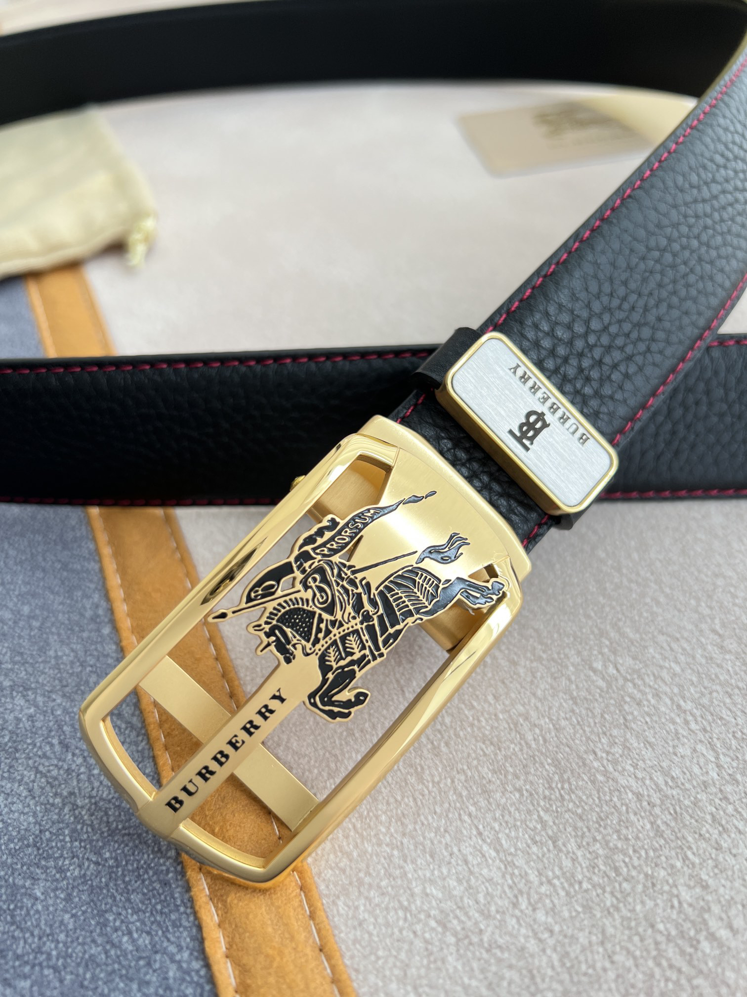 Burberry belt-65