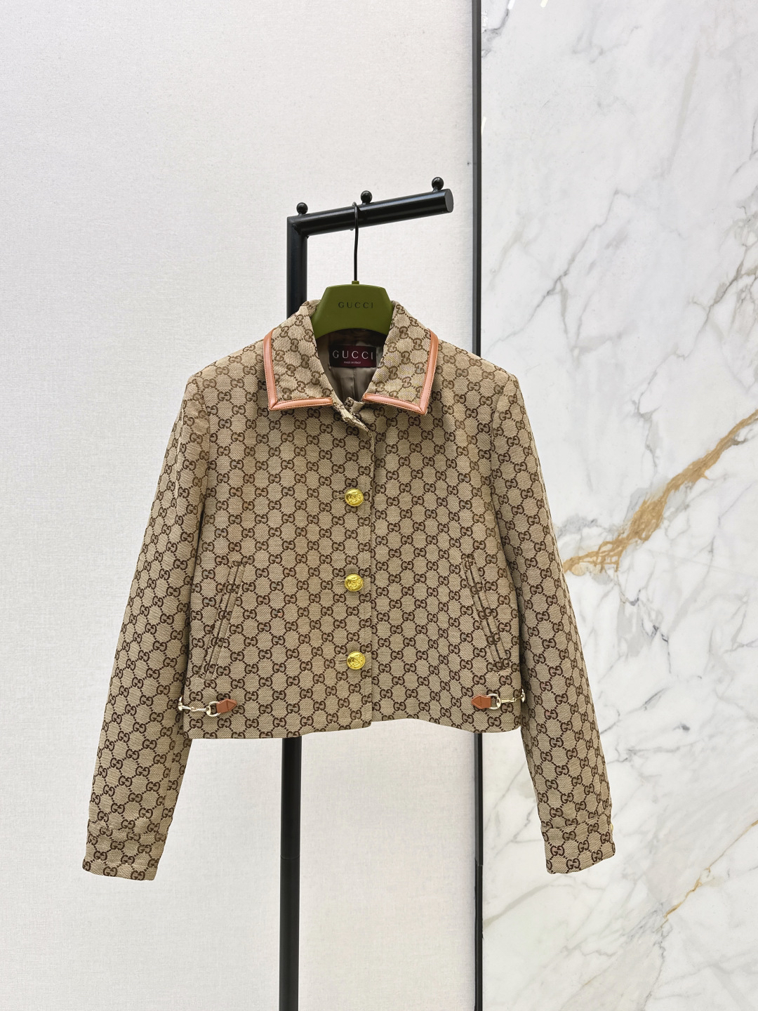 Gucci Clothing-306