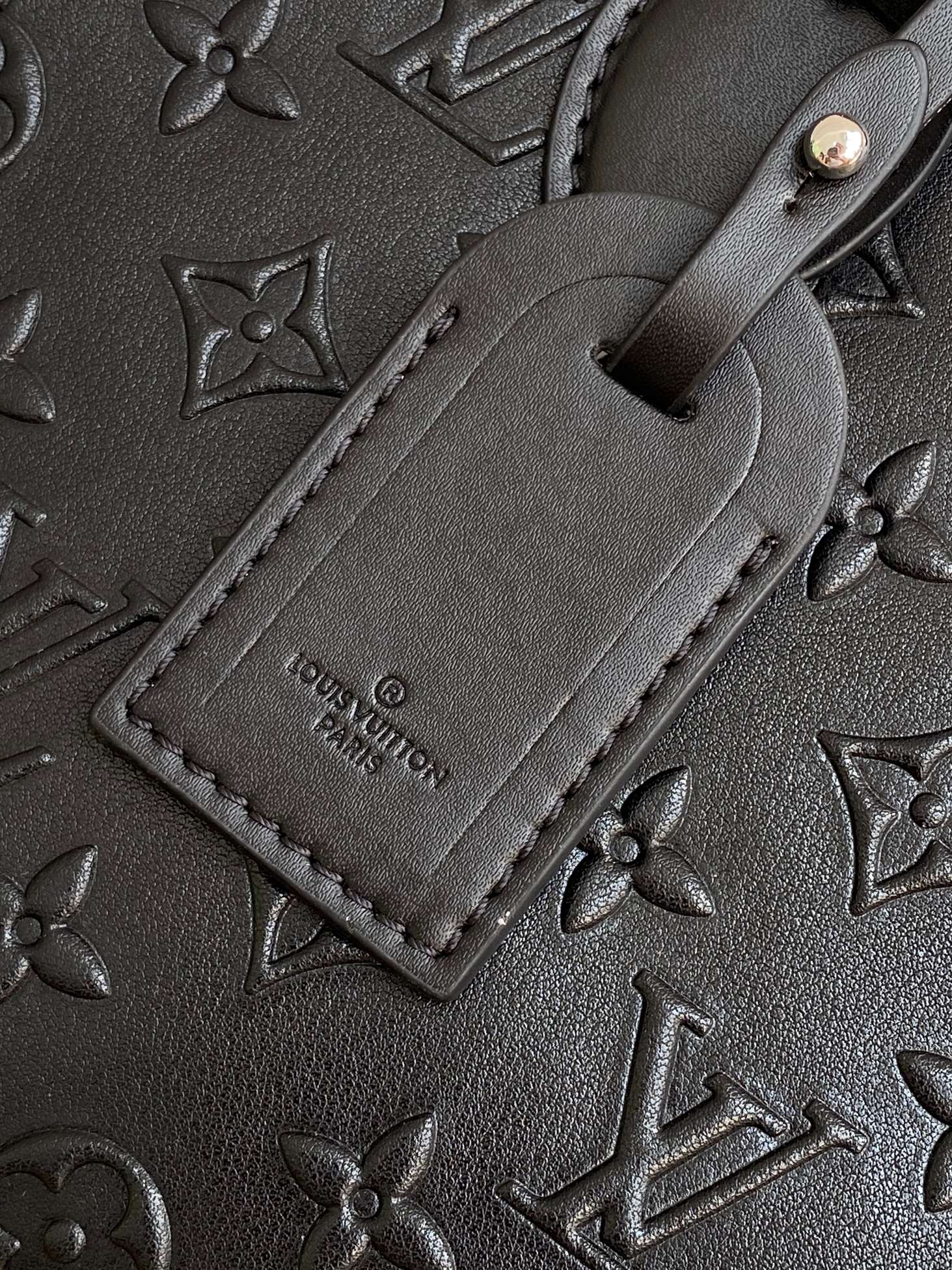 Louis Vuitton bag-207