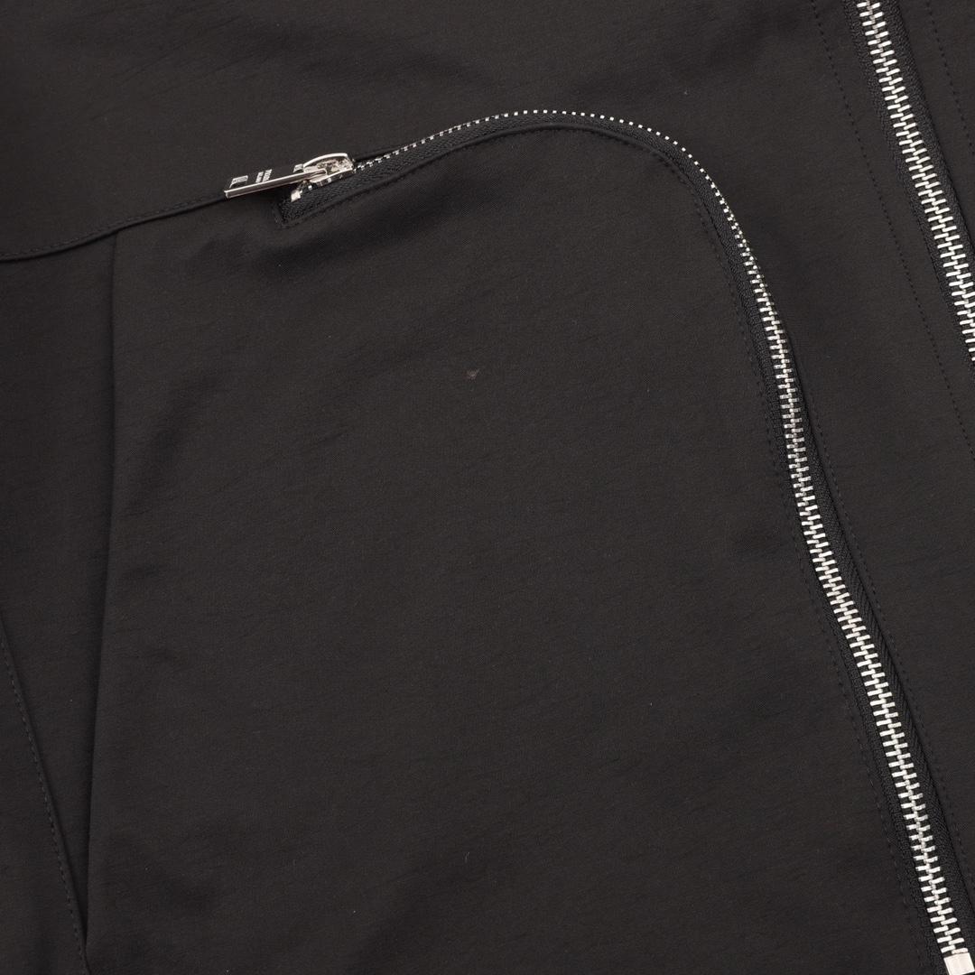 Prada Clothing-402