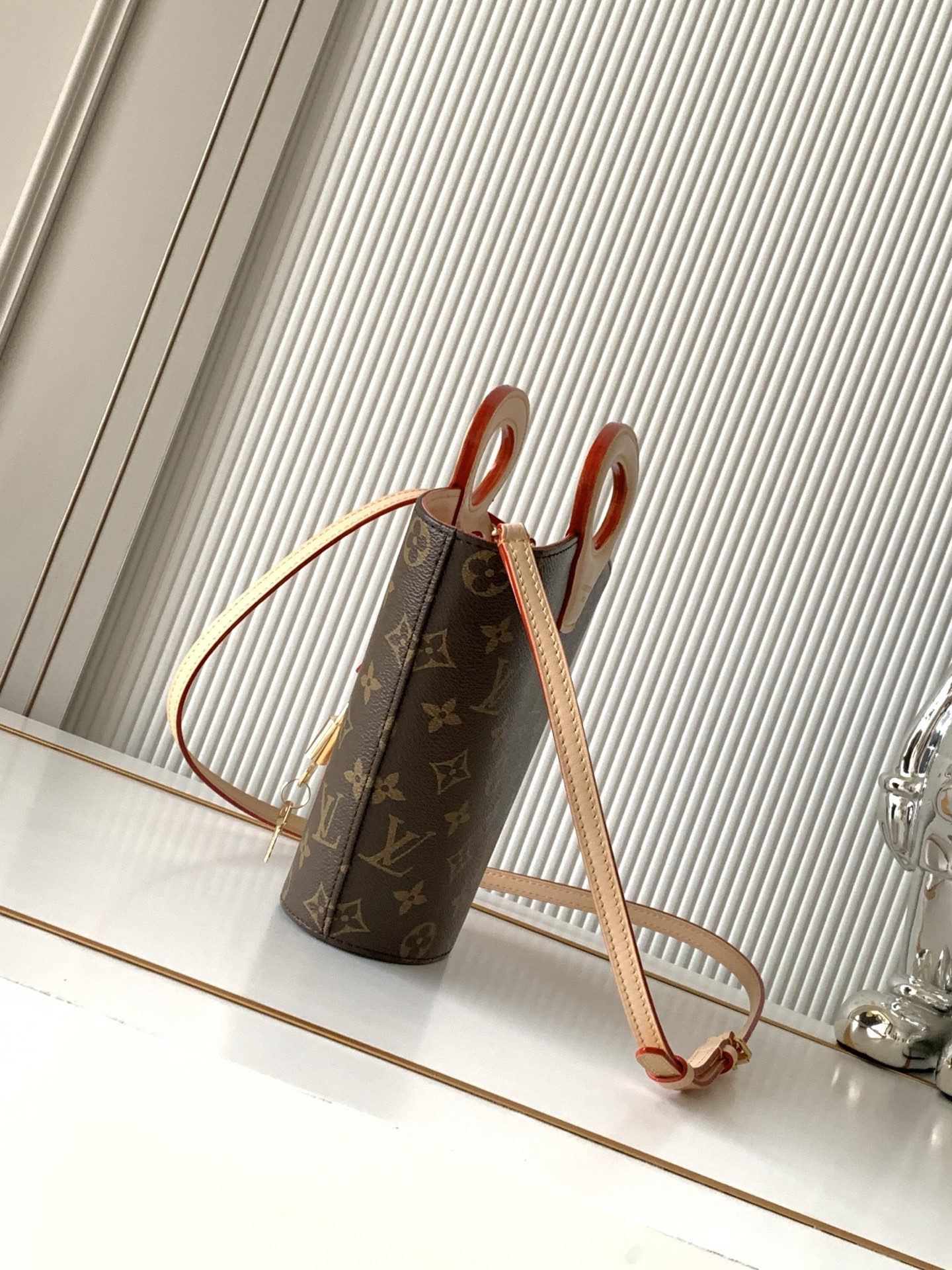 Louis Vuitton bag-209