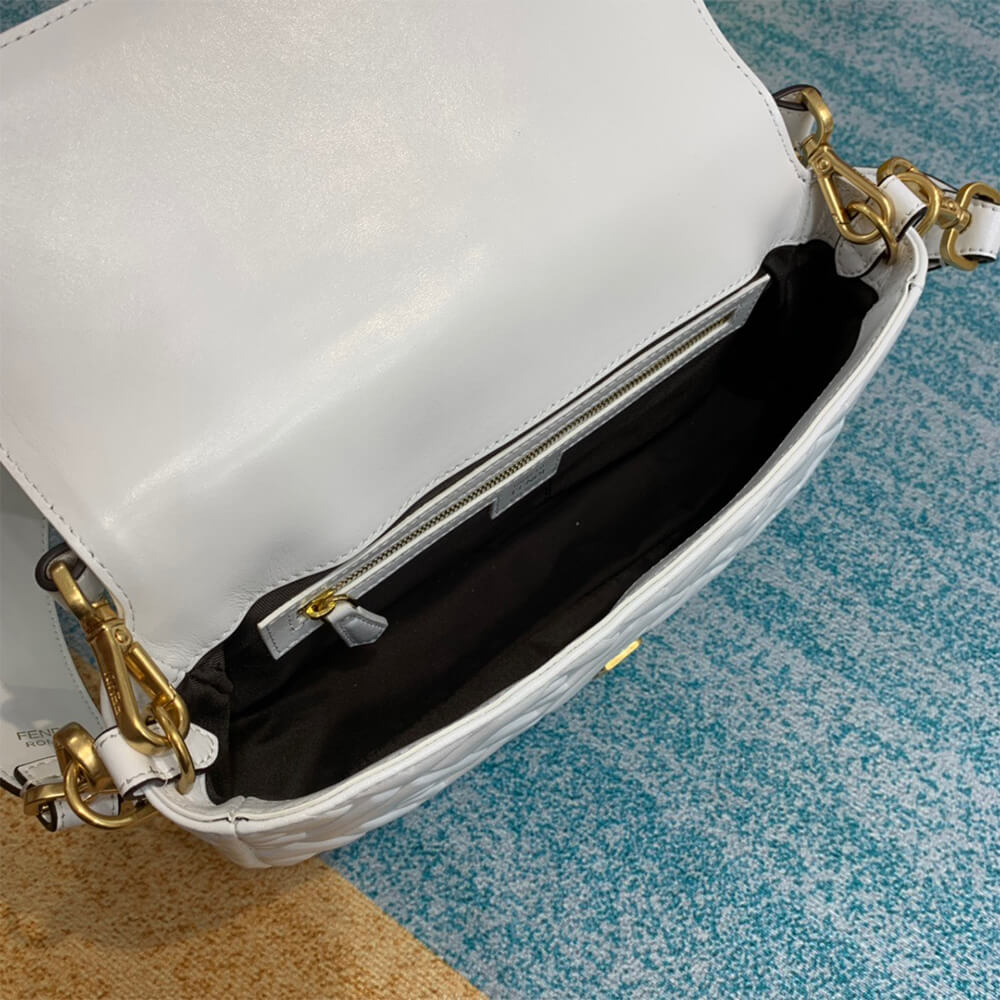 Fendi  Baguette