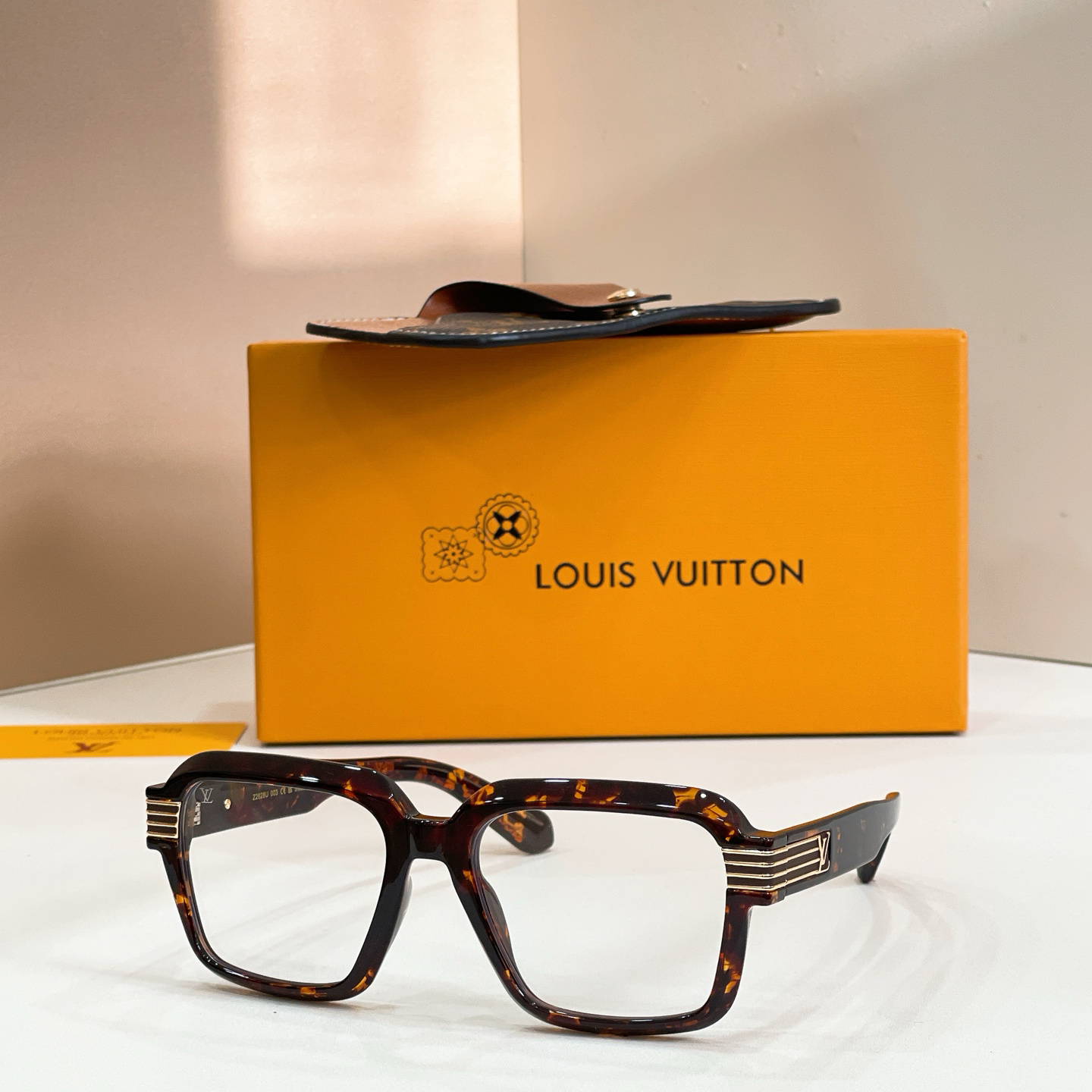LV glasses-66