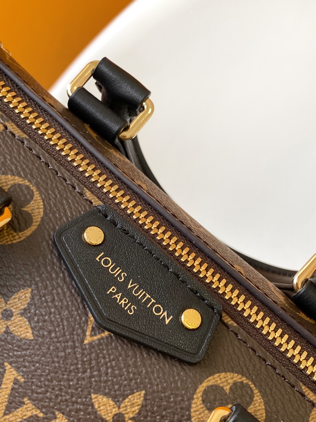 Louis Vuitton bag-25