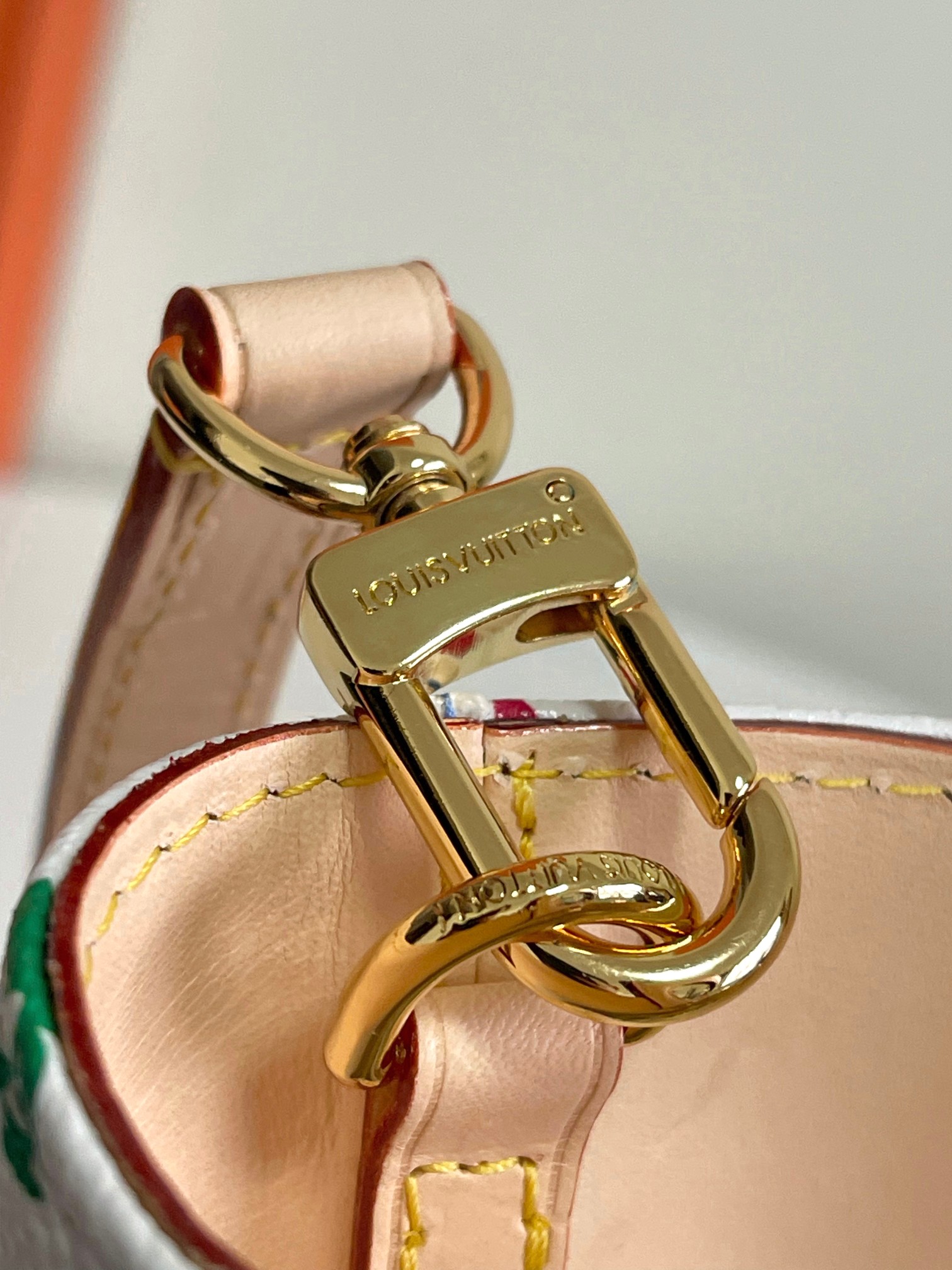 Louis Vuitton bag-108