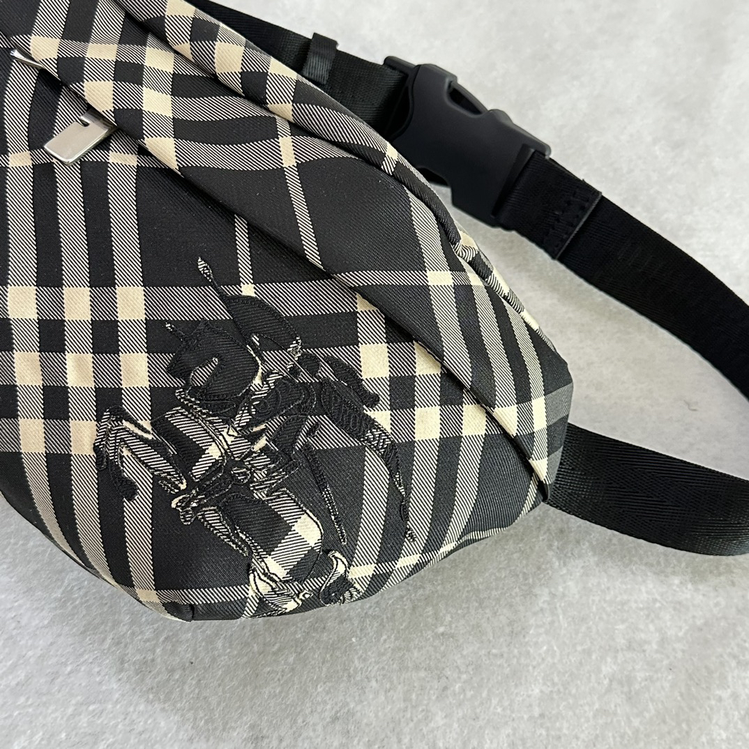 Burberry bag-72